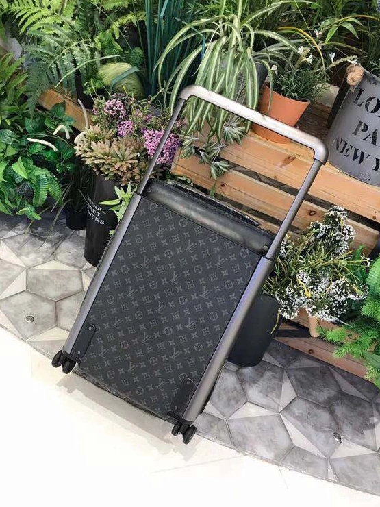 Cheap 55 Vuitton HORIZON Louis 0711